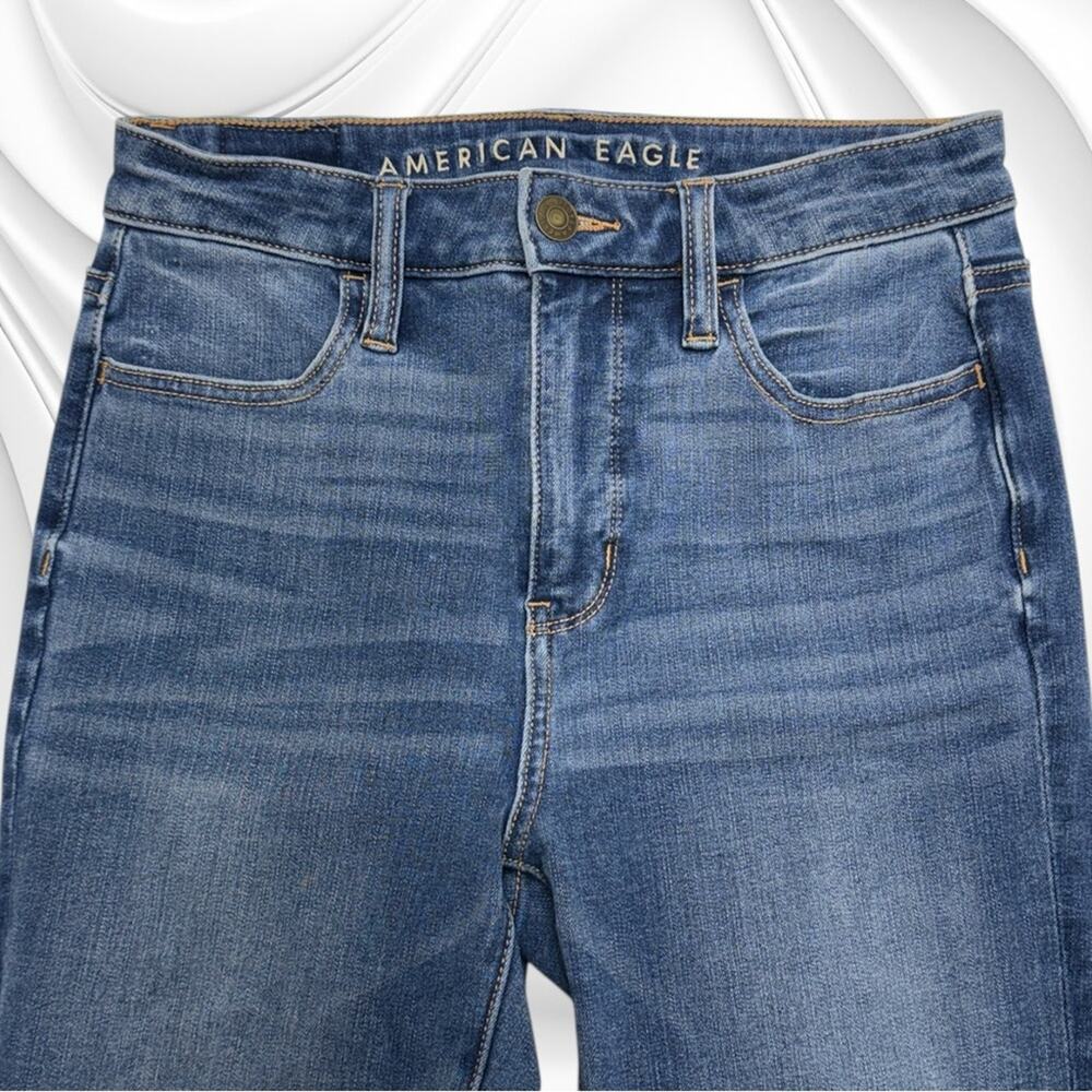 AMERICAN EAGLE Women’s 0 Short SUPER HI-RISE JEGGING